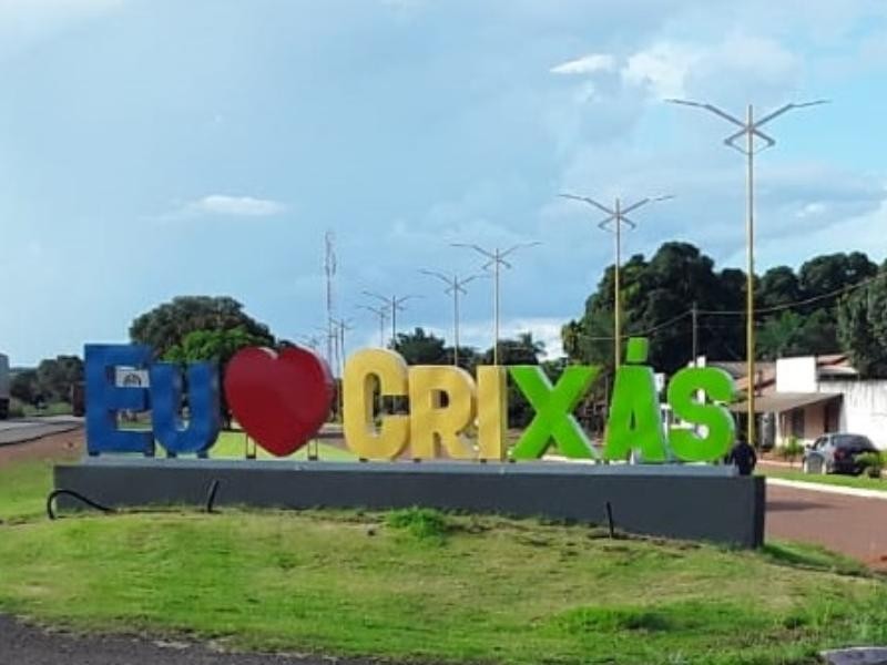 Crixás